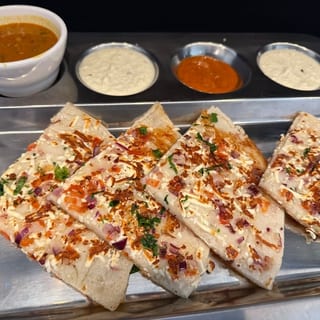 Custom Uthappam
