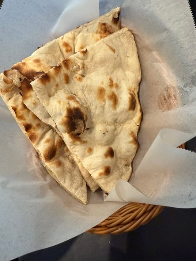 Plain Naan.